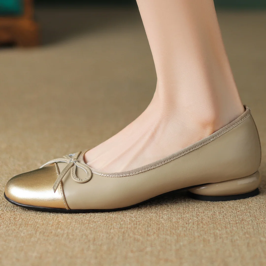 

Женские слипоны из коровьей кожи разных цветов в стиле пэчворк с круглым носком и милым бантом на плоской подошве толщиной 2,5 см, повседневные женские повседневные мягкие туфли на низком каблуке