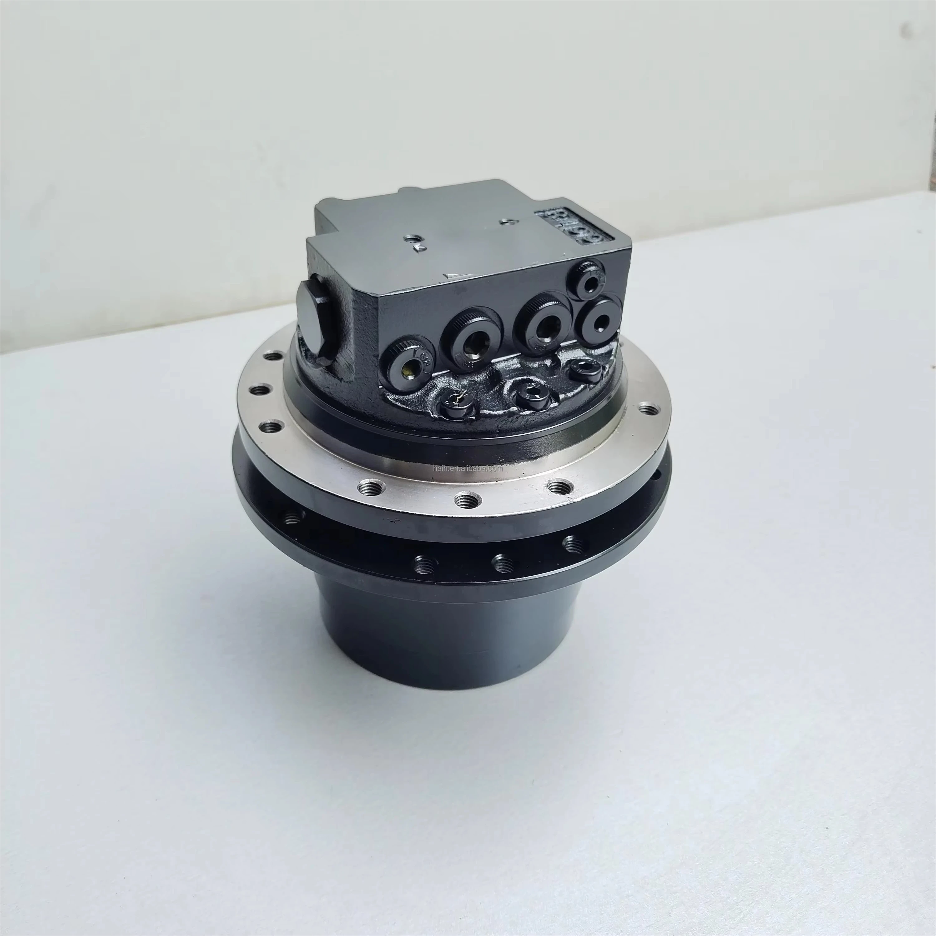 Final Drive  Hydraulic Travel Motor Assy MAG-16V-140-2 for Yanmar Mini Excavator Vio20-2 Vio15-2