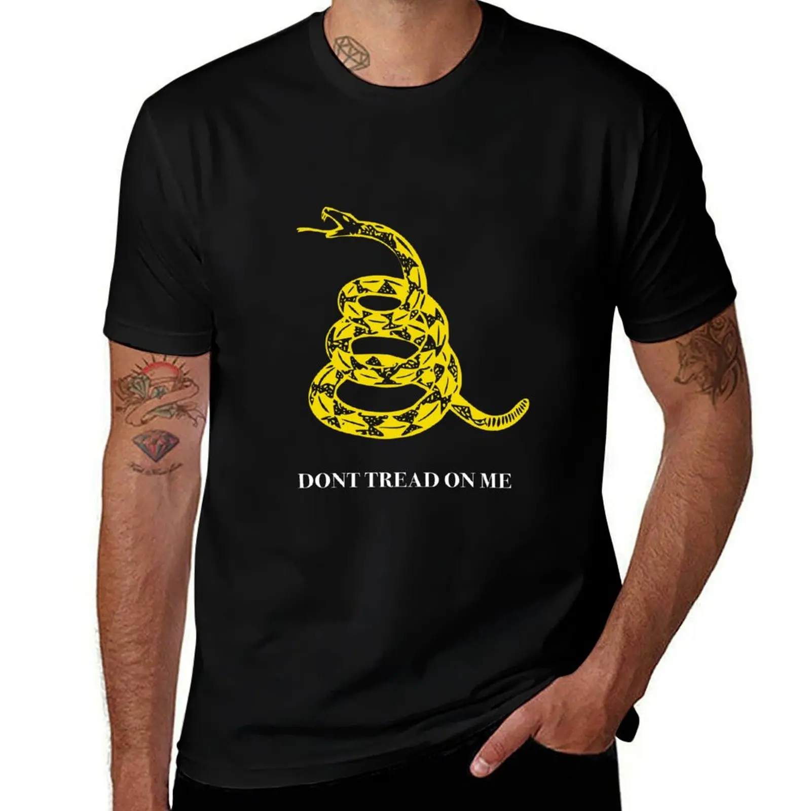 

Yellow Snake Gadsden flag - Don't tread on me T-Shirt man t shirt heavy cotton man t shirt designer