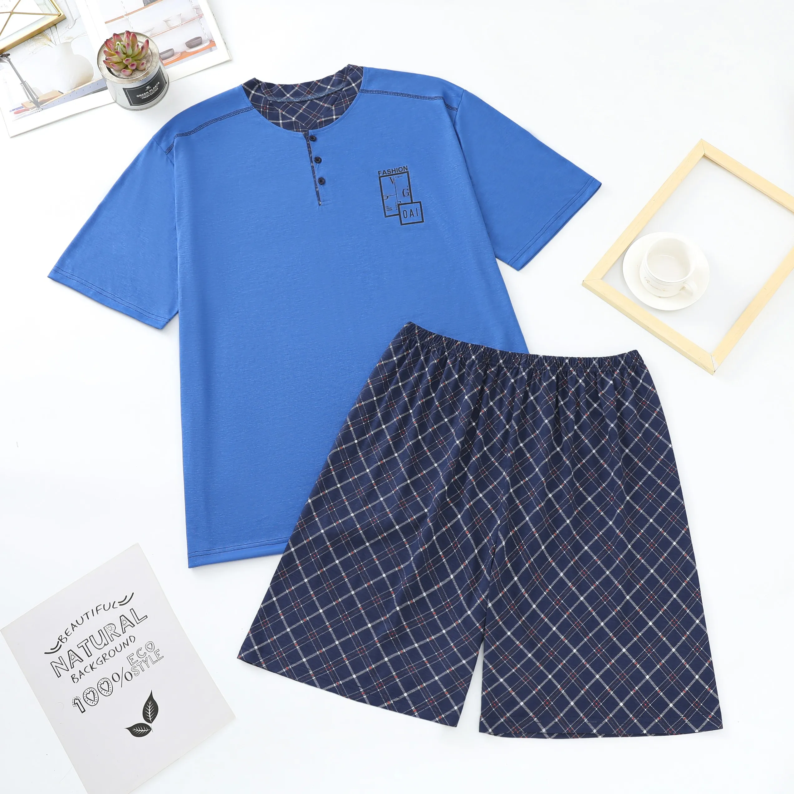 New summer men\'s short sleeved shorts and pajama set