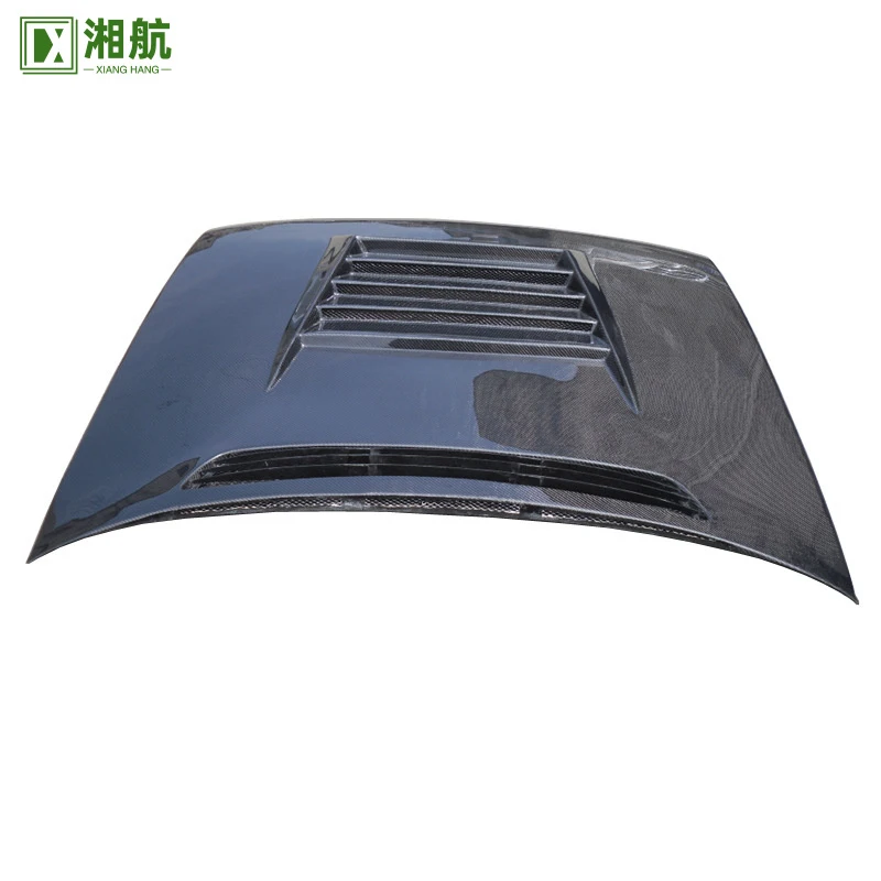 Suitable for Nissan A31 DMAX carbon fiber engine hood view 2