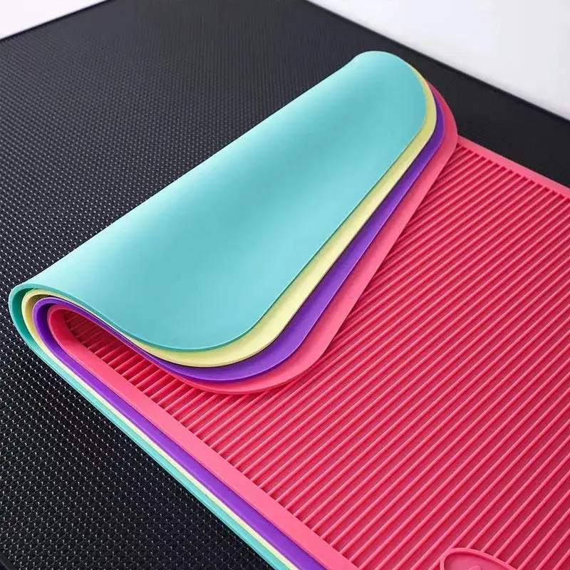Pet Grooming Table, Non-slip Mat Beautician Competition, Easy Storage