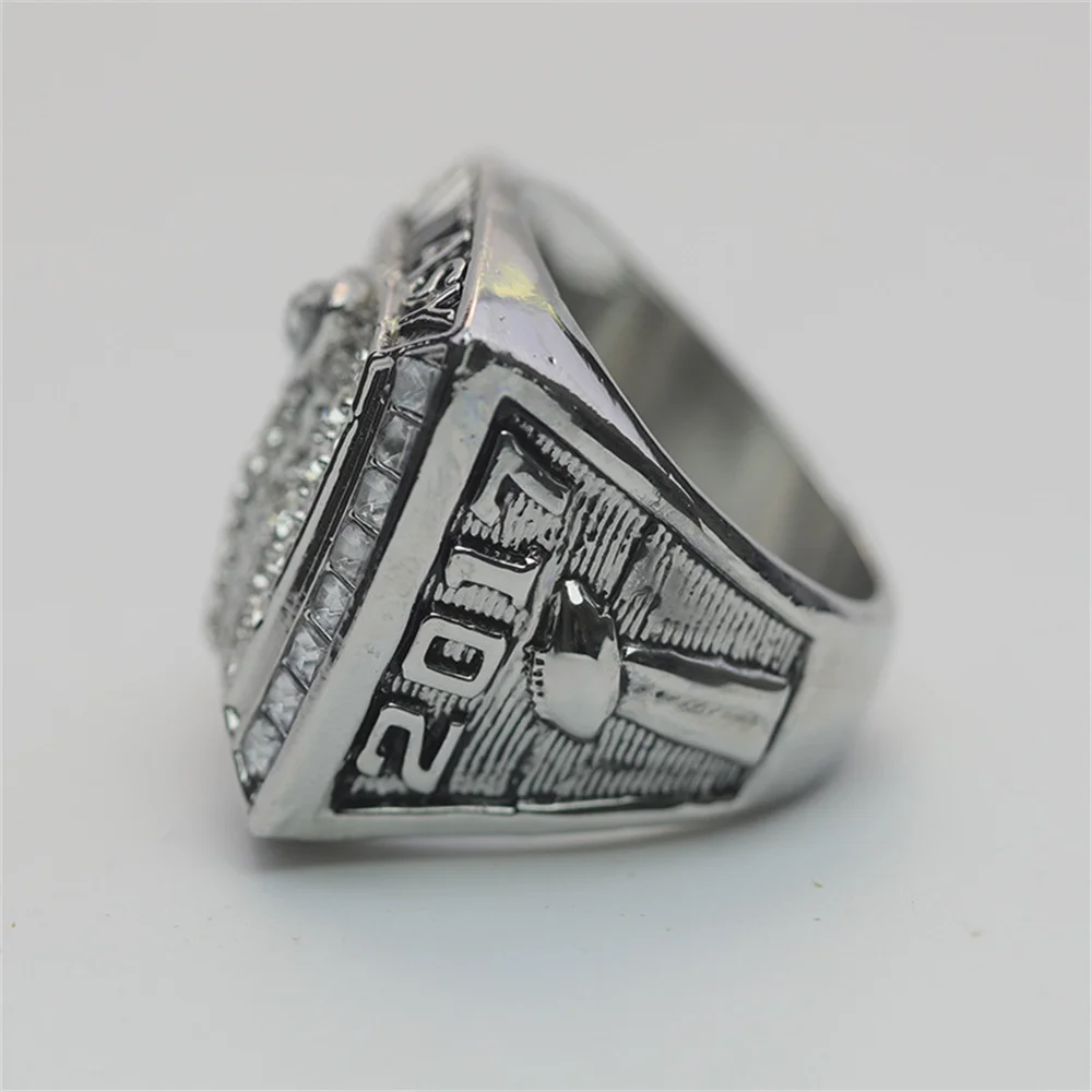 Anillo de campeonato de fútbol de fantasía 2017 Premio trofeo FFL WINIER para fanáticos Regalos conmemorativos para hombres
