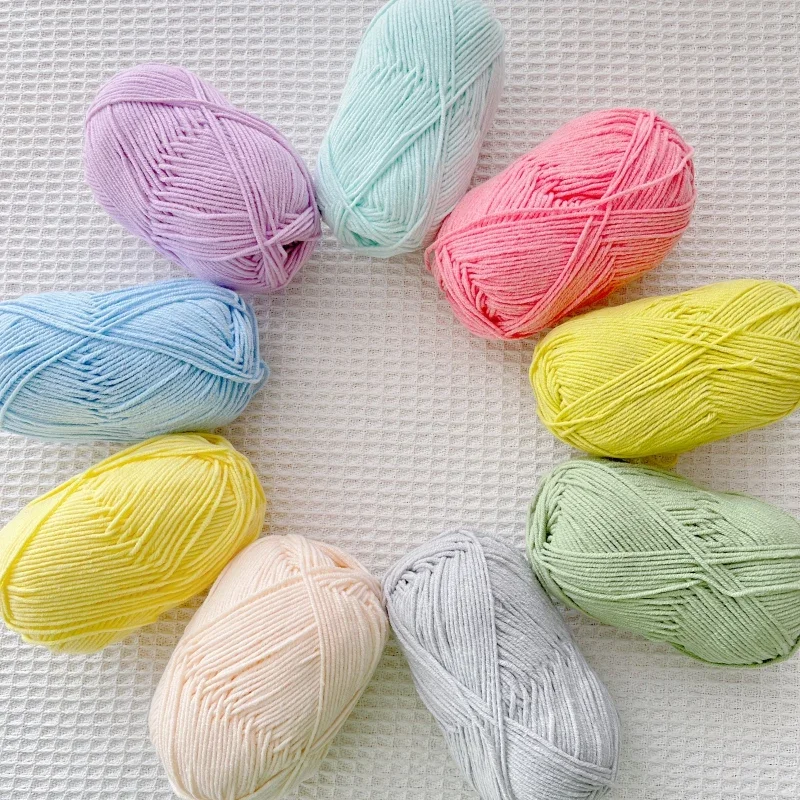 Bola de lana de algodón de leche de 50g, 1 piezas, hilo tejido a mano, 55 colores, 4 hebras, peinado, ramo de ganchillo, bolsa de Material para muñeca, suéter para bebé