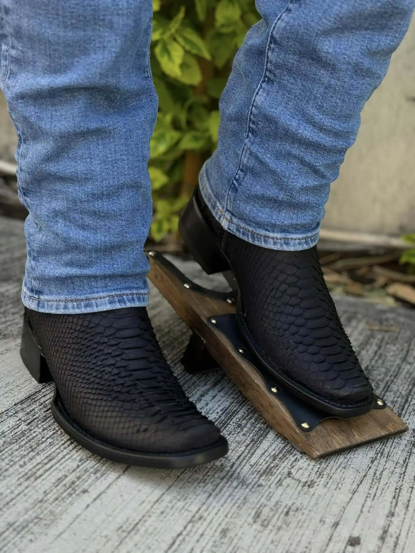 Retro-Schlangenmuster-Stiefel mit Quadratischer Zehenkappe für Herren, Luxuriöse Party- und Halloween-Modeschuhe, Retro-Krokodil-Western-Stiefel mit Blockabsatz 2026 – Detail 5