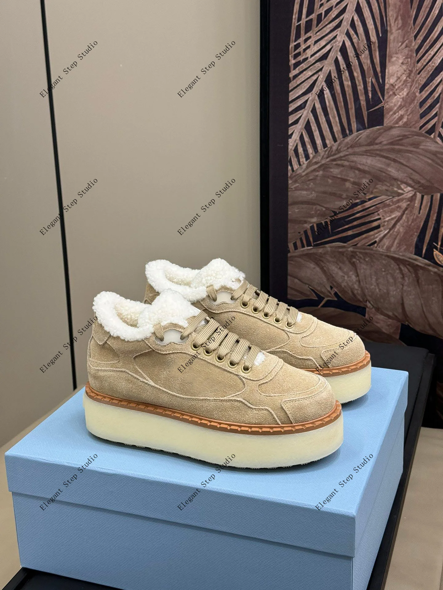 

Women's Shoes Suede Mid-top Sneakers Rubber Flatform Sole Soft Shearling Lining