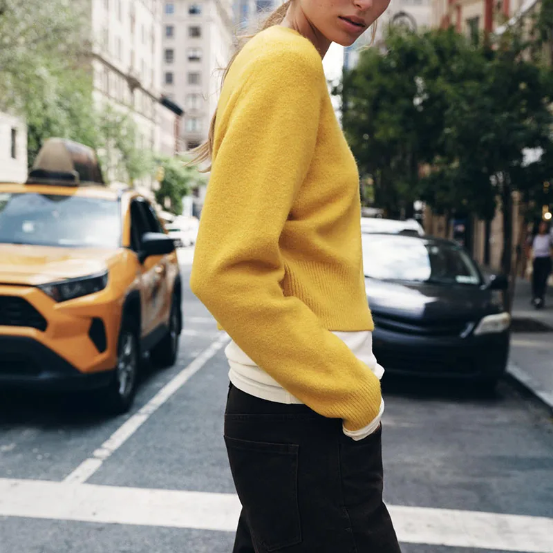 เสื้อสเวตเตอร์ถักนิตติ้งทรงกลมแบบนุ่มสบาย สไตล์ลำลองสำหรับผู้หญิง รุ่นใหม่ล่าสุดสำหรับฤดูใบไม้ร่วง เหมาะสำหรับวัยรุ่นหญิง