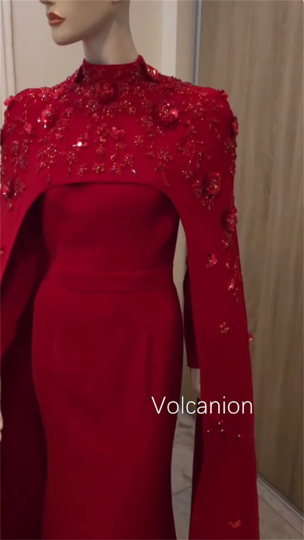 تخصيص جيرسي حجر الراين الديكور البوق عالية الياقة فساتين متوسطة الطول مناسبة مخصصة كلاسيكية ريترو رائعة