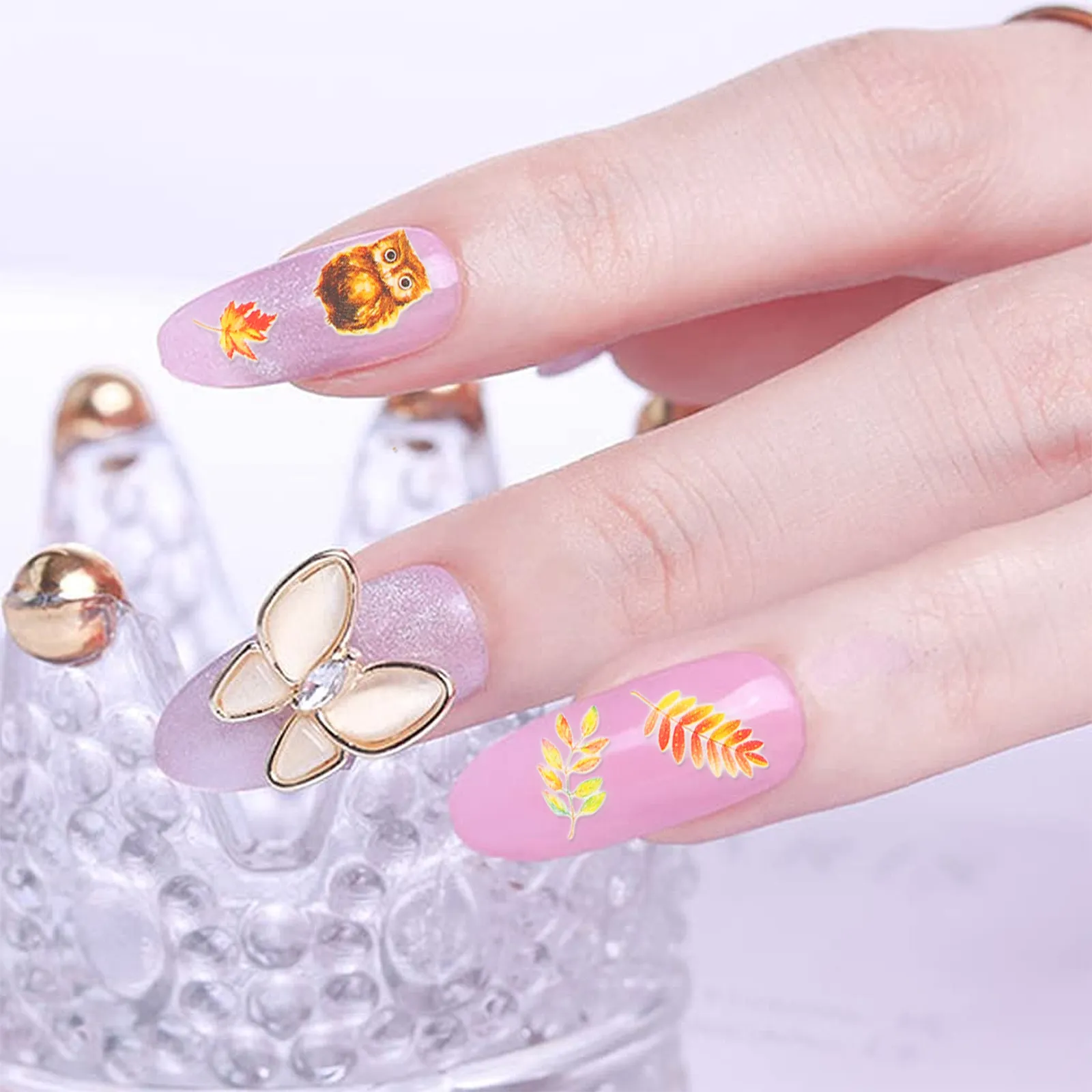 

6 шт. осенних художественных наклеек для маникюра на Хэллоуин для женщин, самоклеящиеся, тонкие, блестящие, привлекательные, для самостоятельного декора ногтей