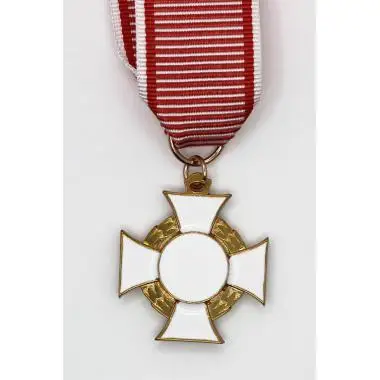 EMD Austrian Military Merit Cross 3rd Class with War Decoration