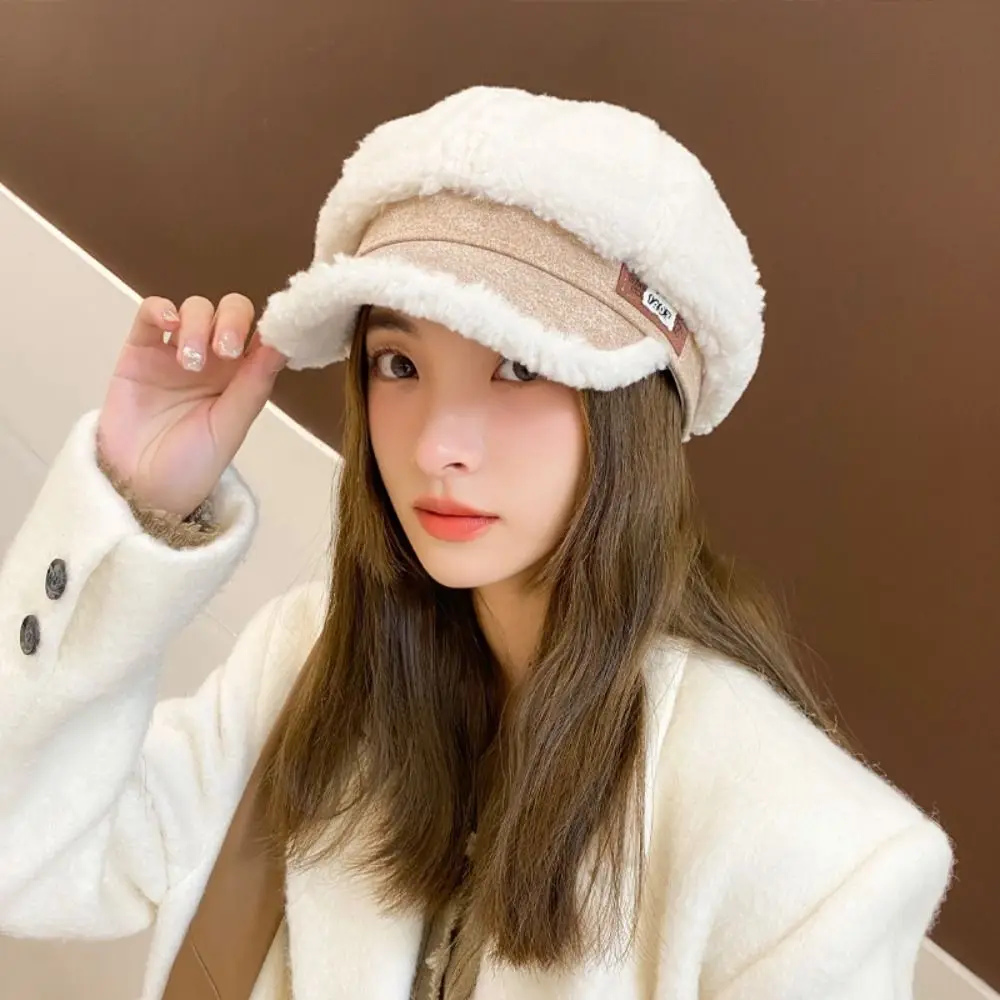 2025 Lamb Hair Octagonal Hat For Women's Korean Fashion Duck Tongue Hat With Plush Bud Hat, Fashionable British Retro Artist Hat