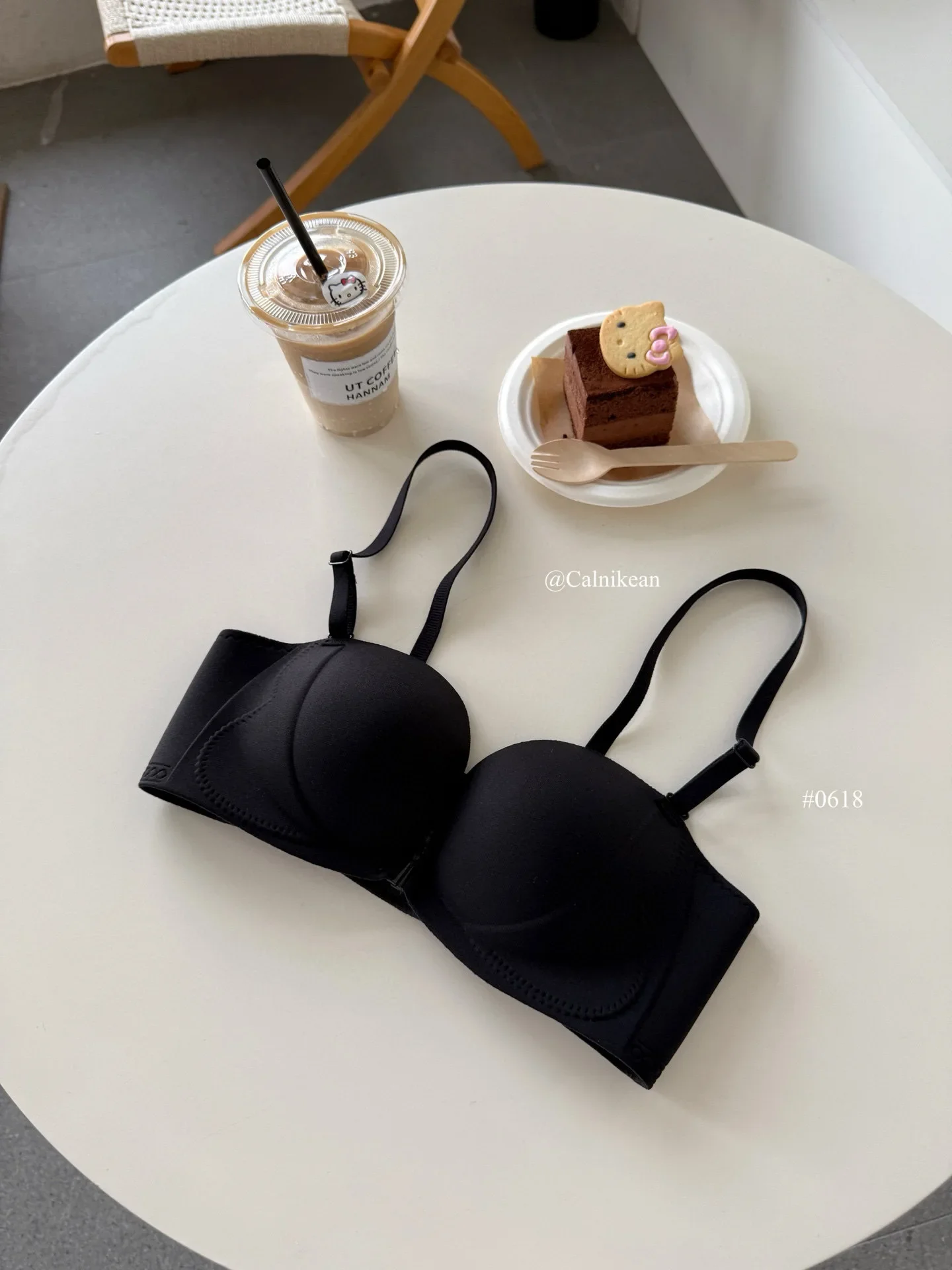 Modischer, seitlich gekreuzter, trägerloser Bandeau-BH mit Schnallendesign, bequemer, stützender Push-up-BH für Damen – Detail 14