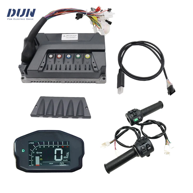 

LingBo LBMC72252 V5 48V-72V 100A Peak 300A Sine Wave BLDC ECU Controller with DKD Display and T08 Throttle for 4000W Motor