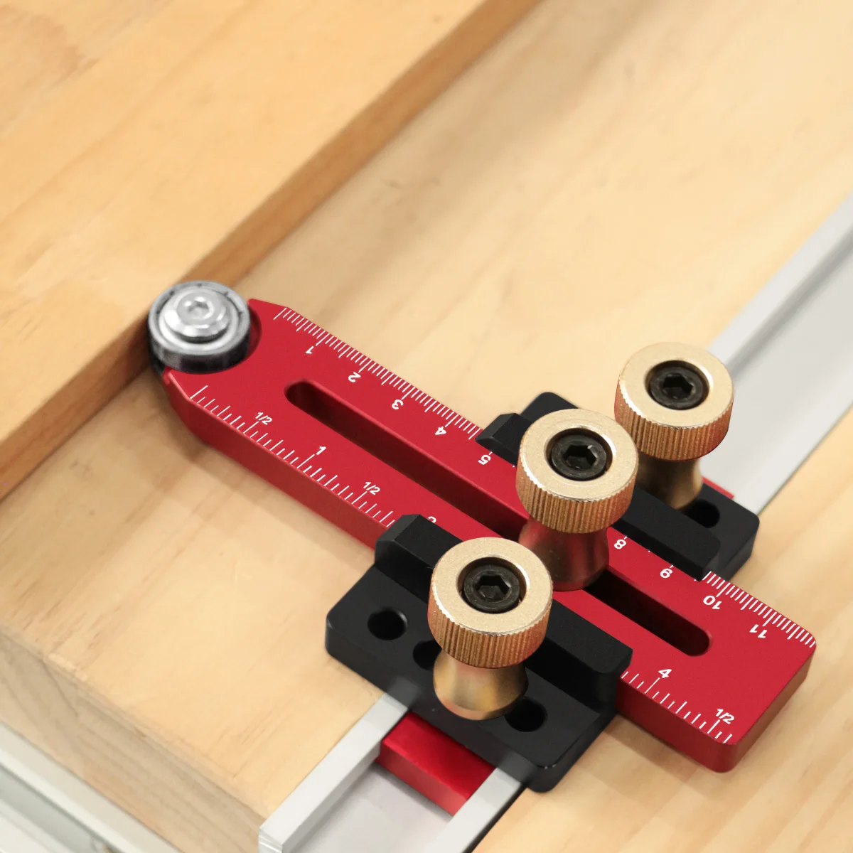 Thin Rip Jig Table Saw Jig Guide, Table Jig With 2 Guide Bearings Telescopic For Standard Miter Strip Cuts Woodworking Tools