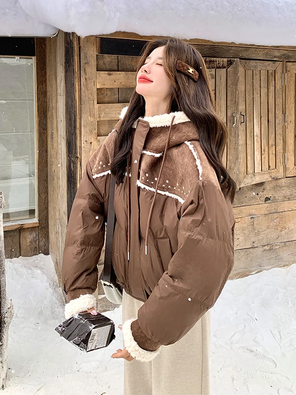 หมวกกันหนาวผู้หญิง รุ่น Thiened สีขาว บุขนเป็ด พร้อมเสื้อโค้ทหนัง ขนเฟอร์  แบบลำลอง ให้ความอบอุ่น