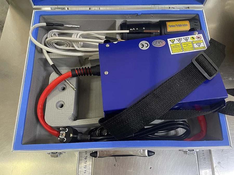 Nut Screw Heater Hand-held 1500W Split-type high-frequency Magnetic Induction Heater Bolt Remover Repair Machine