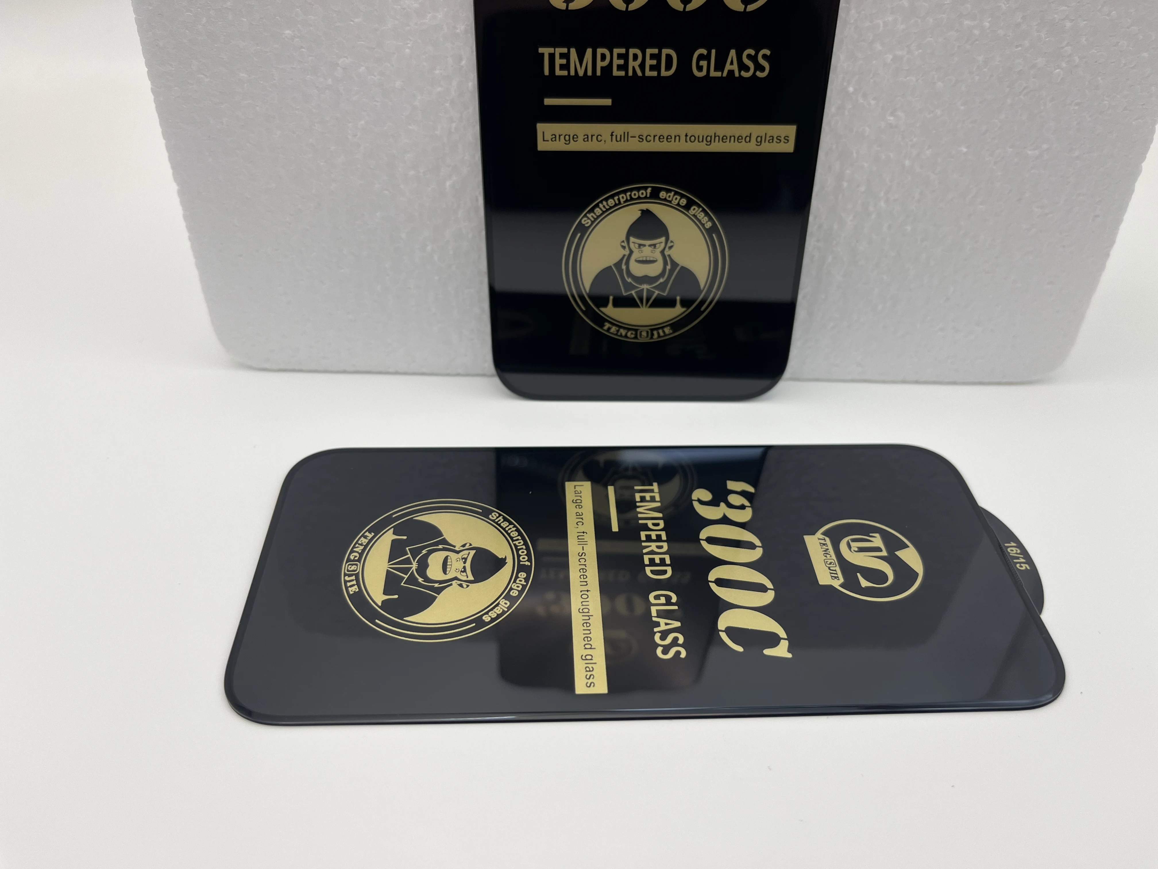 

3PCS Tempered Glass Screen Protector for iPhone 12 13 14 15 16 17 pro - Clear Anti-Fingerprint Shockproof
