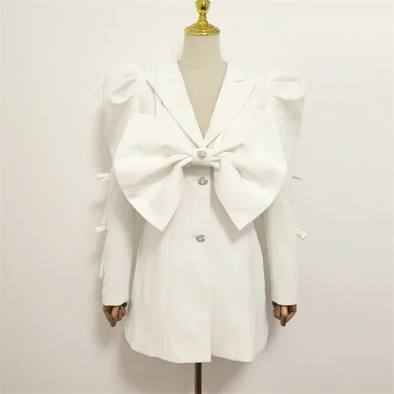 High Quality 2024 New Fashion Autumn Winter Women Full Sleeve Diamonds Button Big Bow Waist Hollow Out White Casual Blazer Dress