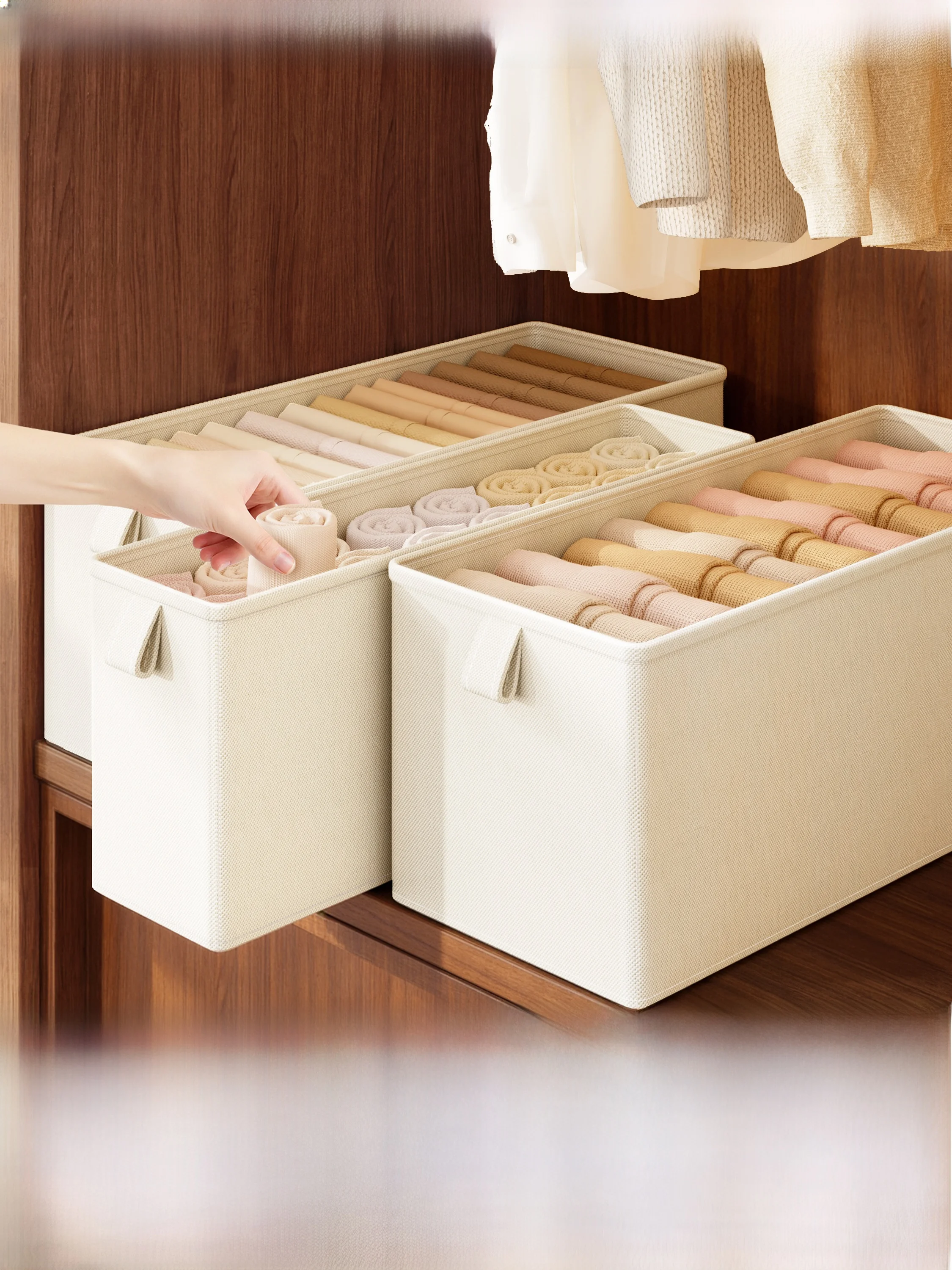 Long Narrow Clothin…