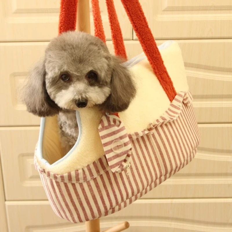 

Cat out portable shoulder cat bag