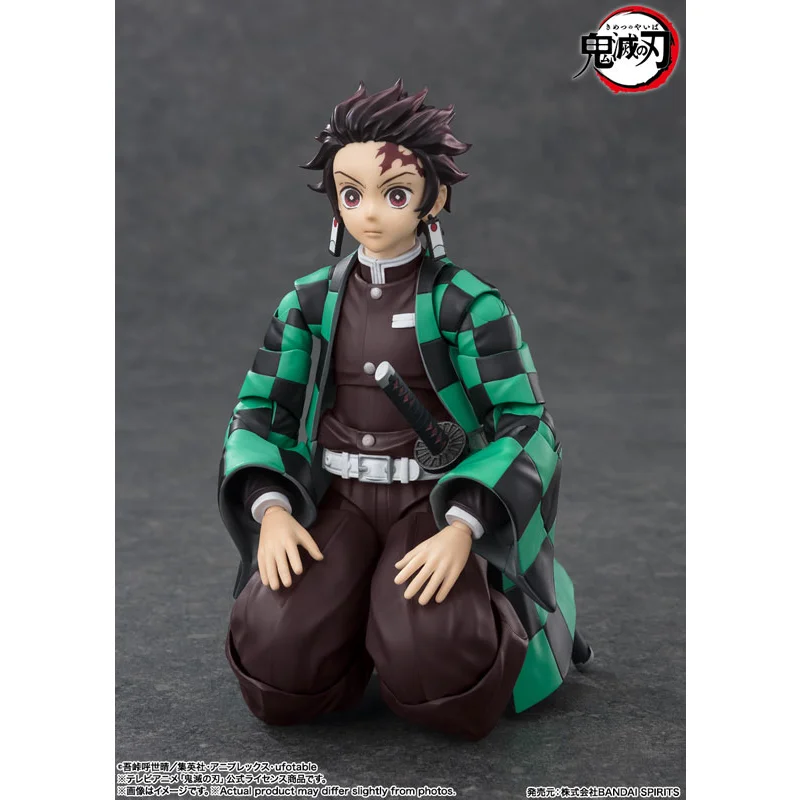 100% en Stock Original Bandai S.H.Figuarts SHF Kamado Tanjiro Demon Slayer Kimetsu No Yaiba colección de Anime figuras modelo Juguetes