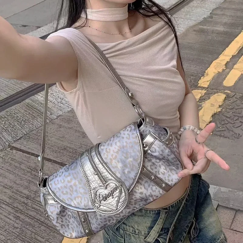 

Leopard Printed Y2k Shoulder Bags High Quality Streetwear Crossbody Bags Rivet Decor Punk Underarm Bag Fashion Bags For Women