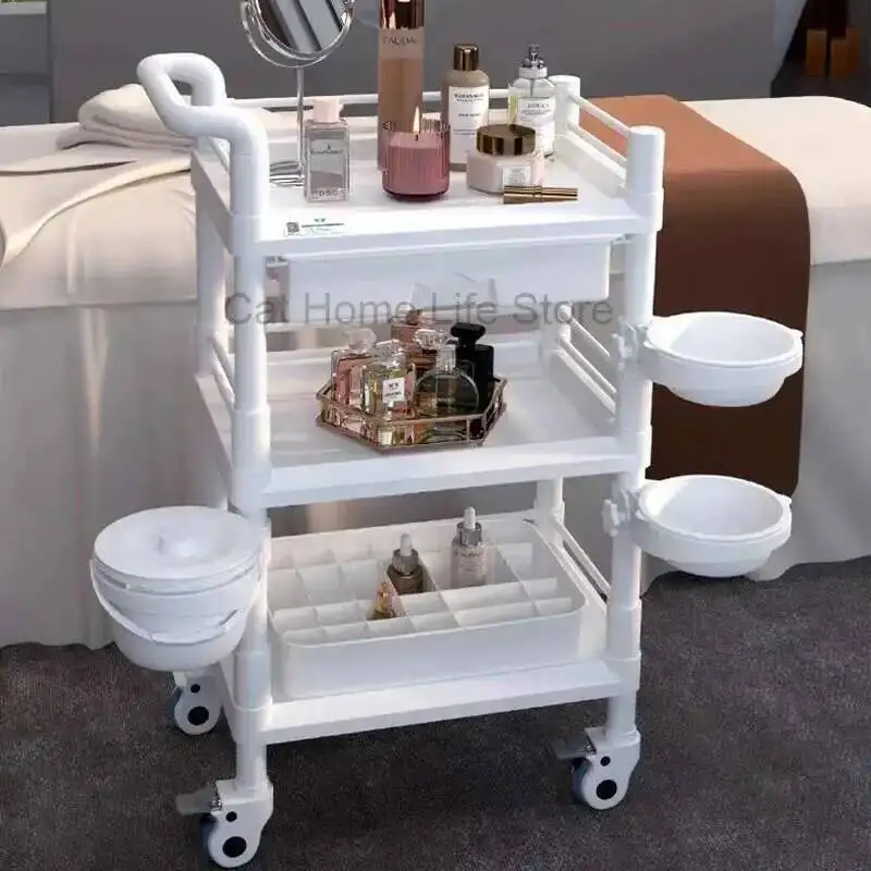 Рисунок 2 - Эстетические тележки с рюшами