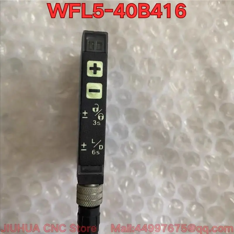 Brand new WFL5-40B416 slot type photoelectric sensor