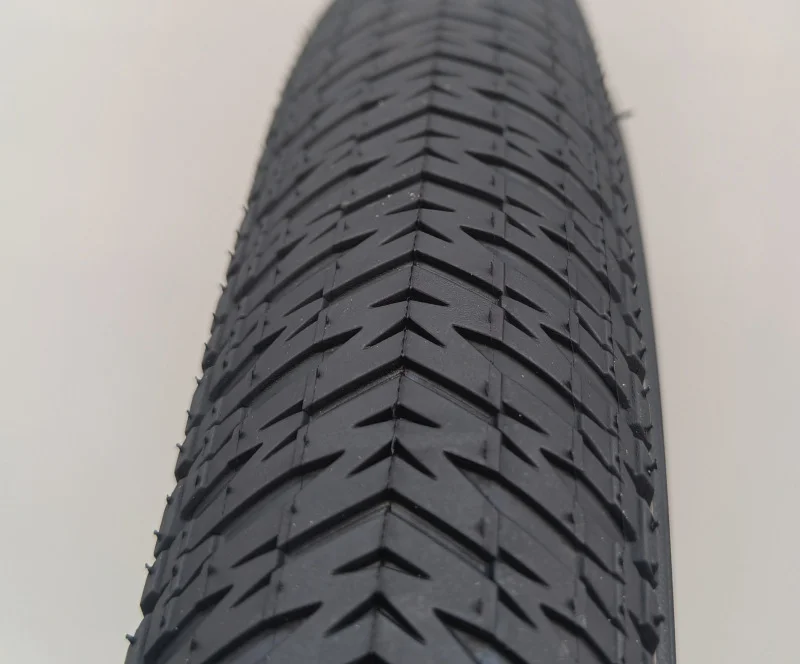 MAXXIS DTH tire 24 \