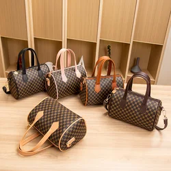 2024 new Boston bag classic retro contrasting printed handbag Boston women's bag mobile phone bag