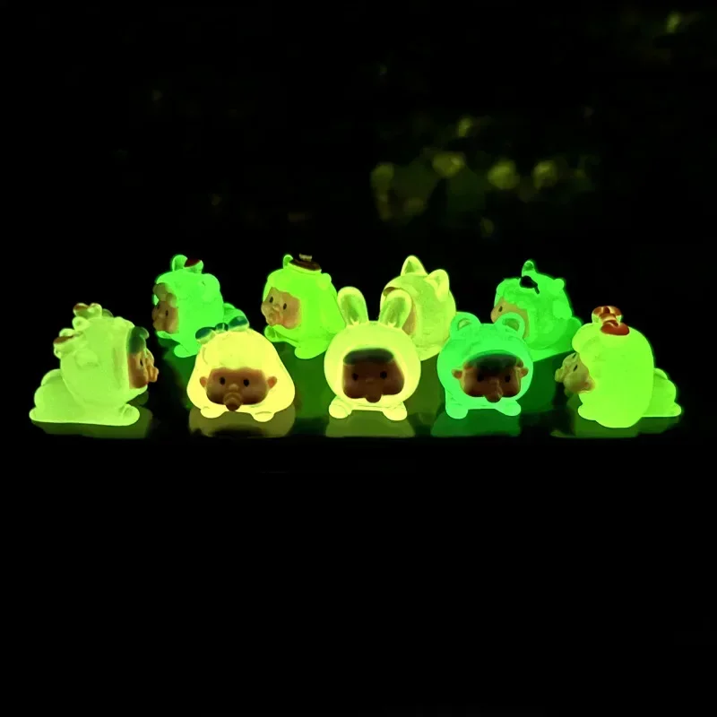 Noctilucent Baby Crawling Miniature Figurines Luminous Darling Child Moss Microlandscape Decoration Fairy Garden Home Decor