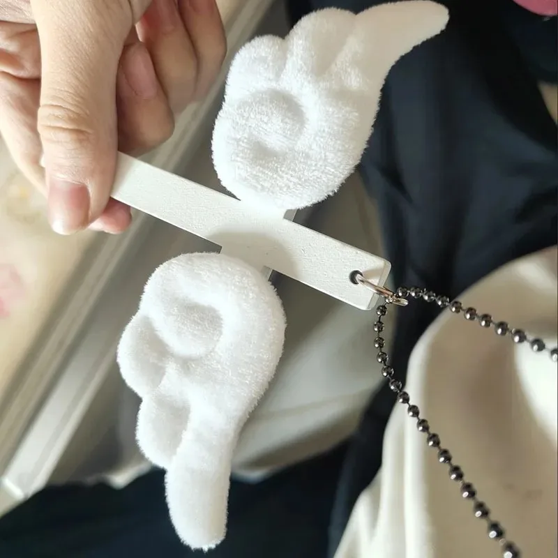 Y2k Cross Angel Wings Necklace Unisex Jesus Christ Pendant Choker Retro Jewelry Style Natural Wood Amulet Bag Charm Anime Cos