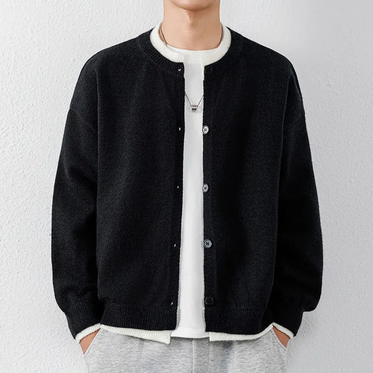 Variant: black