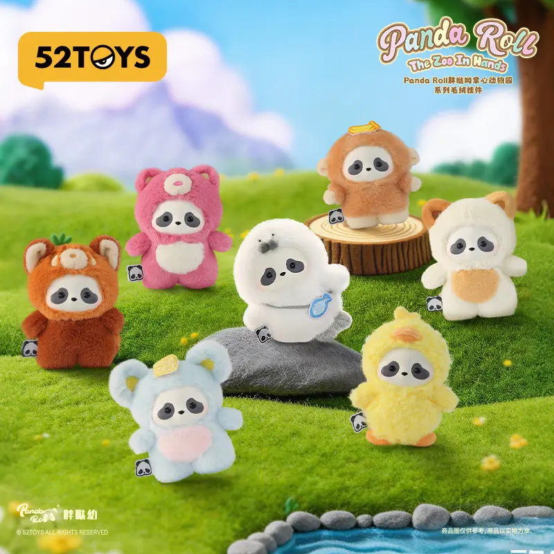 

Плюшевый брелок-подвеска 52TOYS Panda Roll The Zoo In Hands Series, милый мягкий игрушечный кулон в слепой коробке, подарок для коллекционеров игрушек и детей