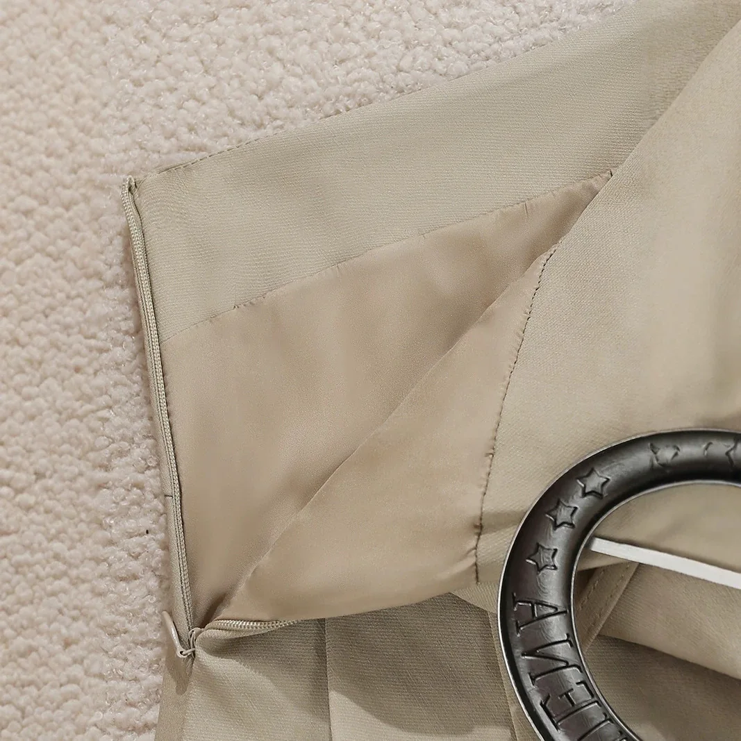 With Wide Belt Khaki Low Waist Mini Skirt 2026 Summer New Design Sense Anti-light Pleated Skirt