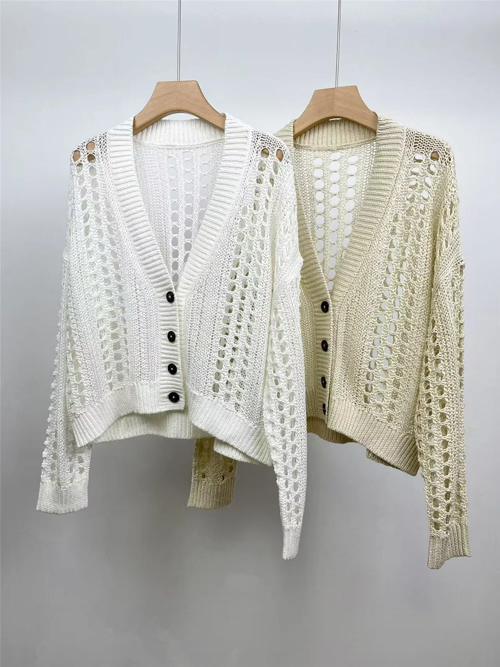 

Women's Spring Summer Knitted Cardigan Linen Hollow Beaded Long-sleeved Sweater Jacket