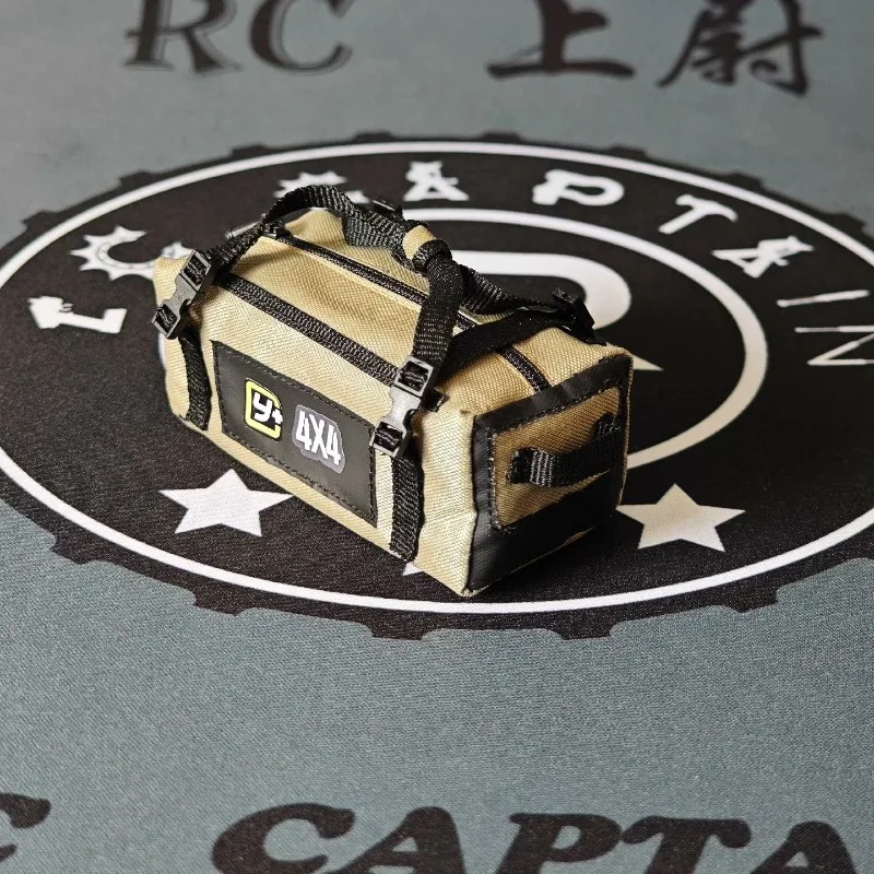 Model symulacyjny torby bagażowej samochodu Części dekoracyjne do 1/10 1/8 RC Crawler Car TRX4 SCX10 RC4WD D90 D110 MK07 Tank 300 Wrangler