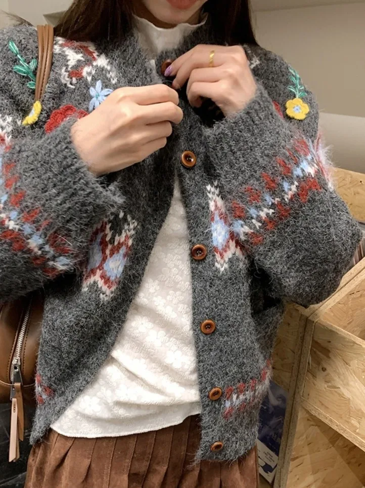 

Retro Floral Embroidery Knitted Sweater Coat Women's Winter Soft Warm Cardigan Sli Top Thiened Plant Floral Pattern