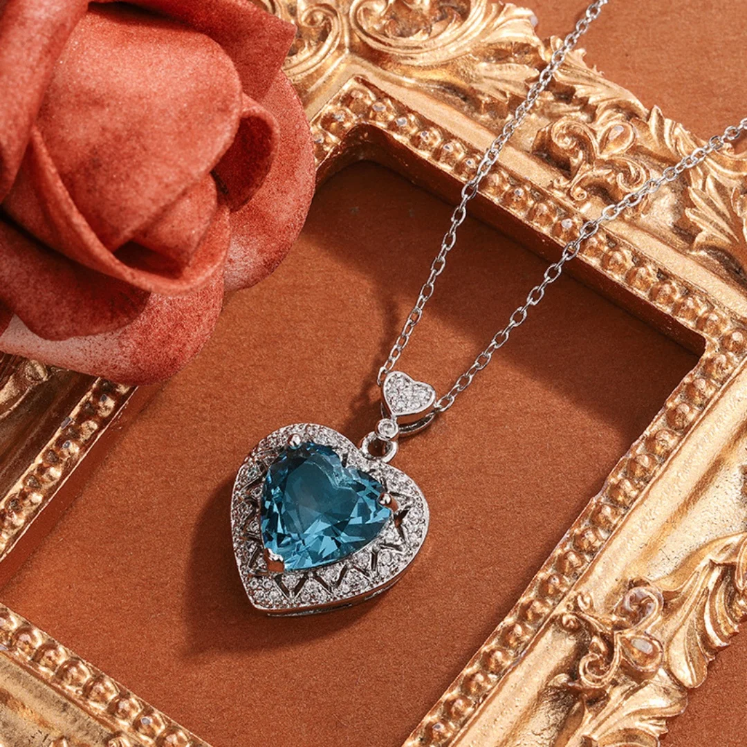 925 Sterling Silver Fashion Versatile Heart‑shaped Pendant Necklace Inlaid with Sapphires and Fully Paved with Micro‑set Diamond
