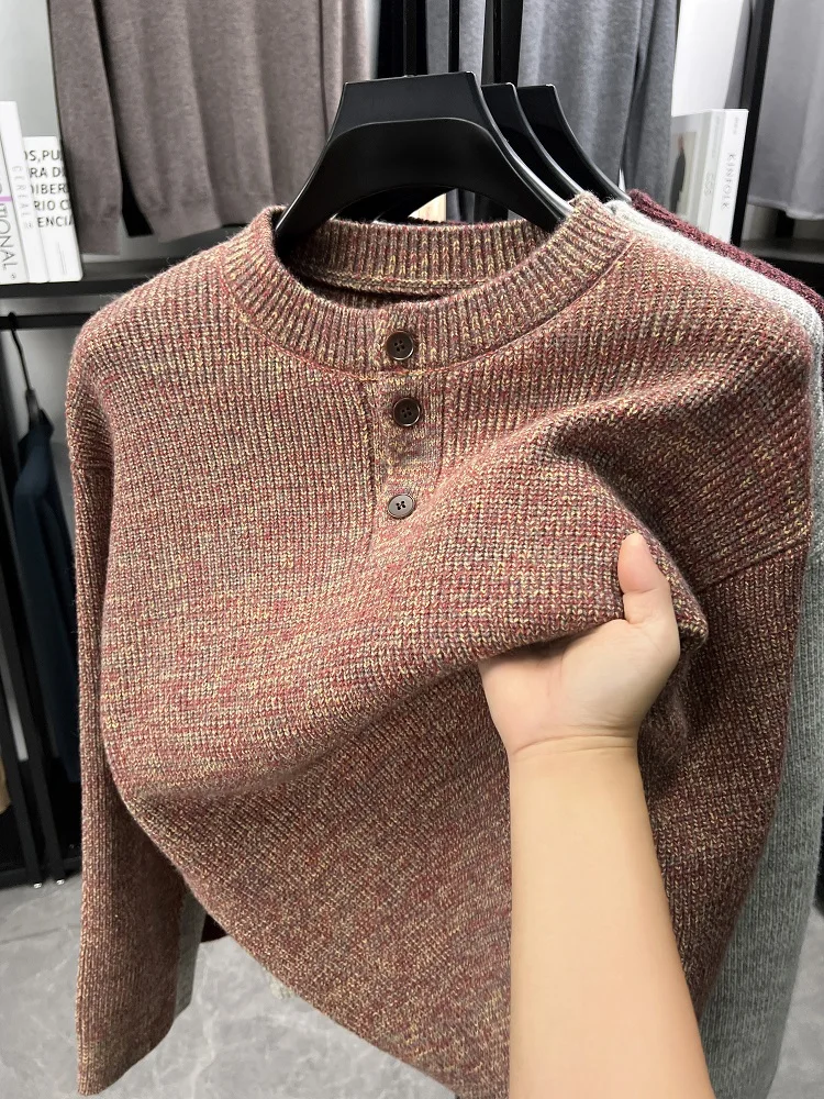 

Personality luxury floral yarn knitted men sweater new skin friendly comfort warm fashion button decoration round neck pullover