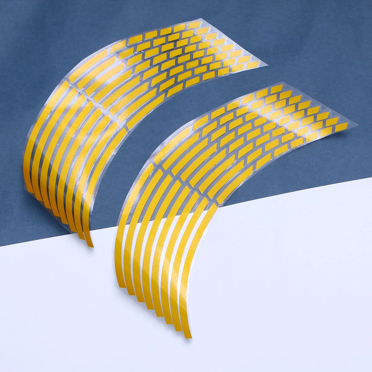 

18'' Wheel Hub Sticker Strong Adhesive Waterproof Fade-Resistant Car Motorcycle Rim Decal Styling Decoration Auto Interior