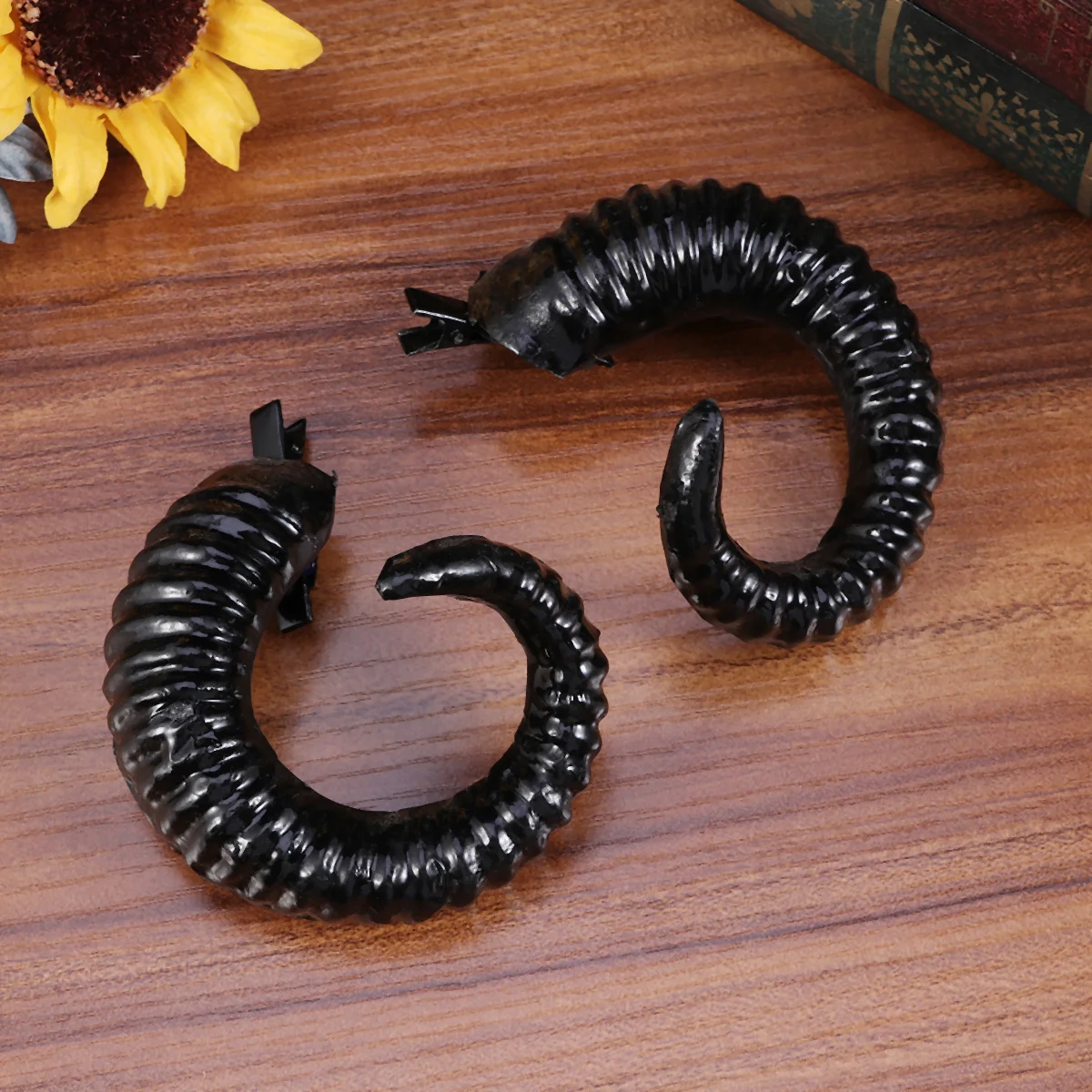 

Pair Sheep Horns Hairclip Artificial Horns Hairpin Unique Halloween Costume Party Hair Accessory Unique Sheep Headband
