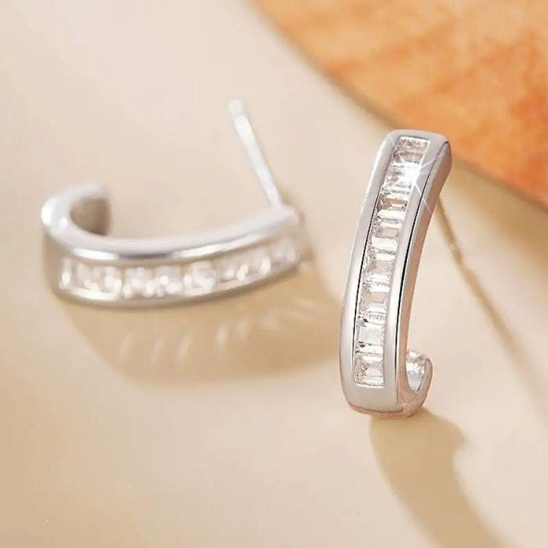 Huitan Trendy Women Stud Earrings Simple Style Daily Party Versatile Wedding Accessories Fancy Elegant Jewelry Inlaid Shining CZ