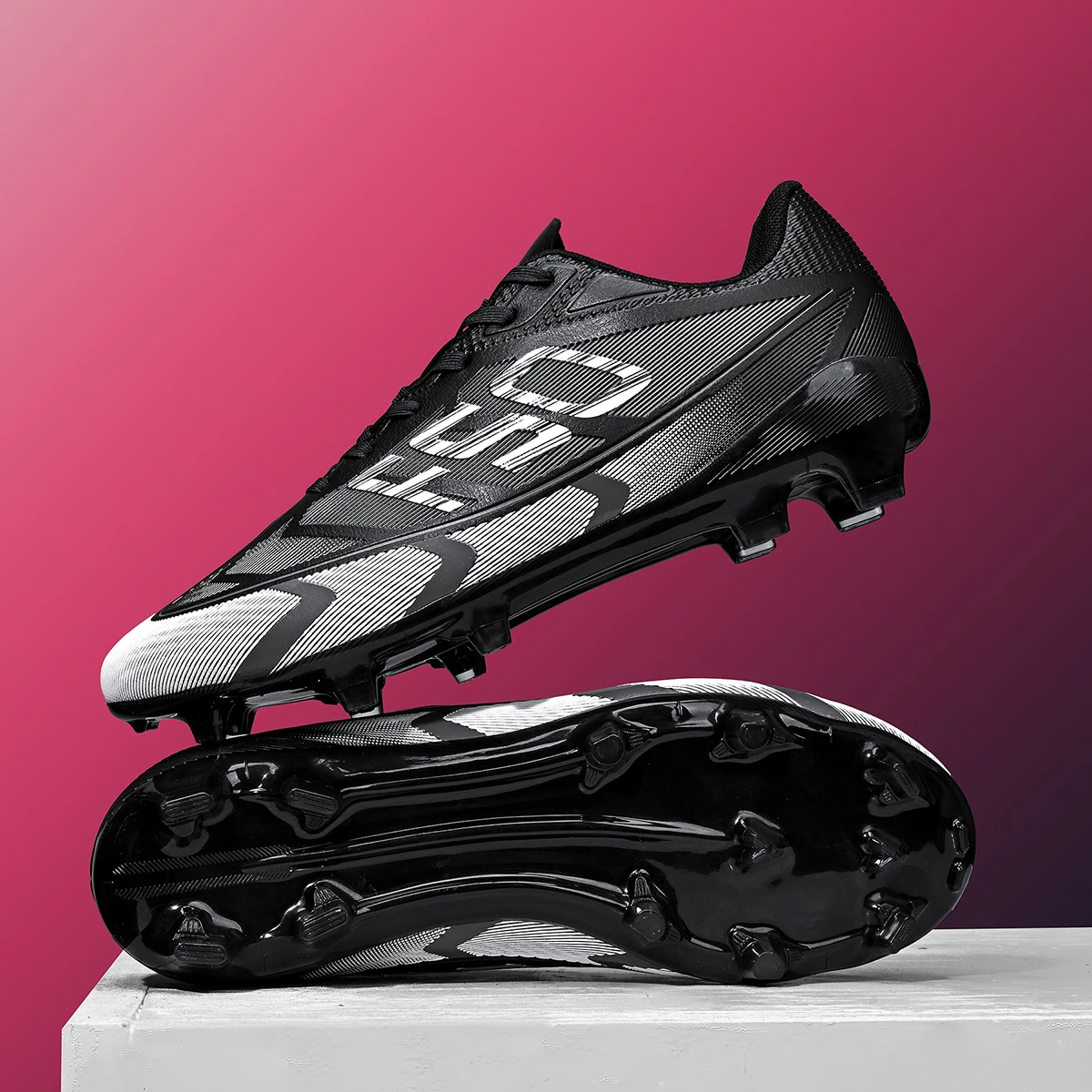 

AG/FG Long Studs Soccer Shoes，PU Fabric Mixed Upper，TPU Sole Wear Resistant Anti Slip，Men Women Kids Youth Outdoor Sports