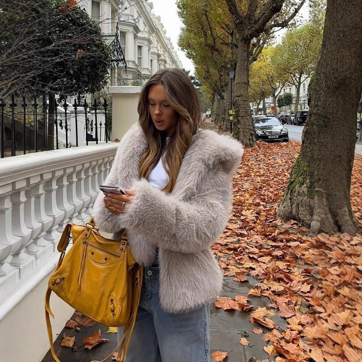 

2025 Winter Women Imitation Fur Coat Short Fur Trim Hooded Furry Lady Artificial Fur Jacket Slouchy-Style Female Eco Fur Jacket