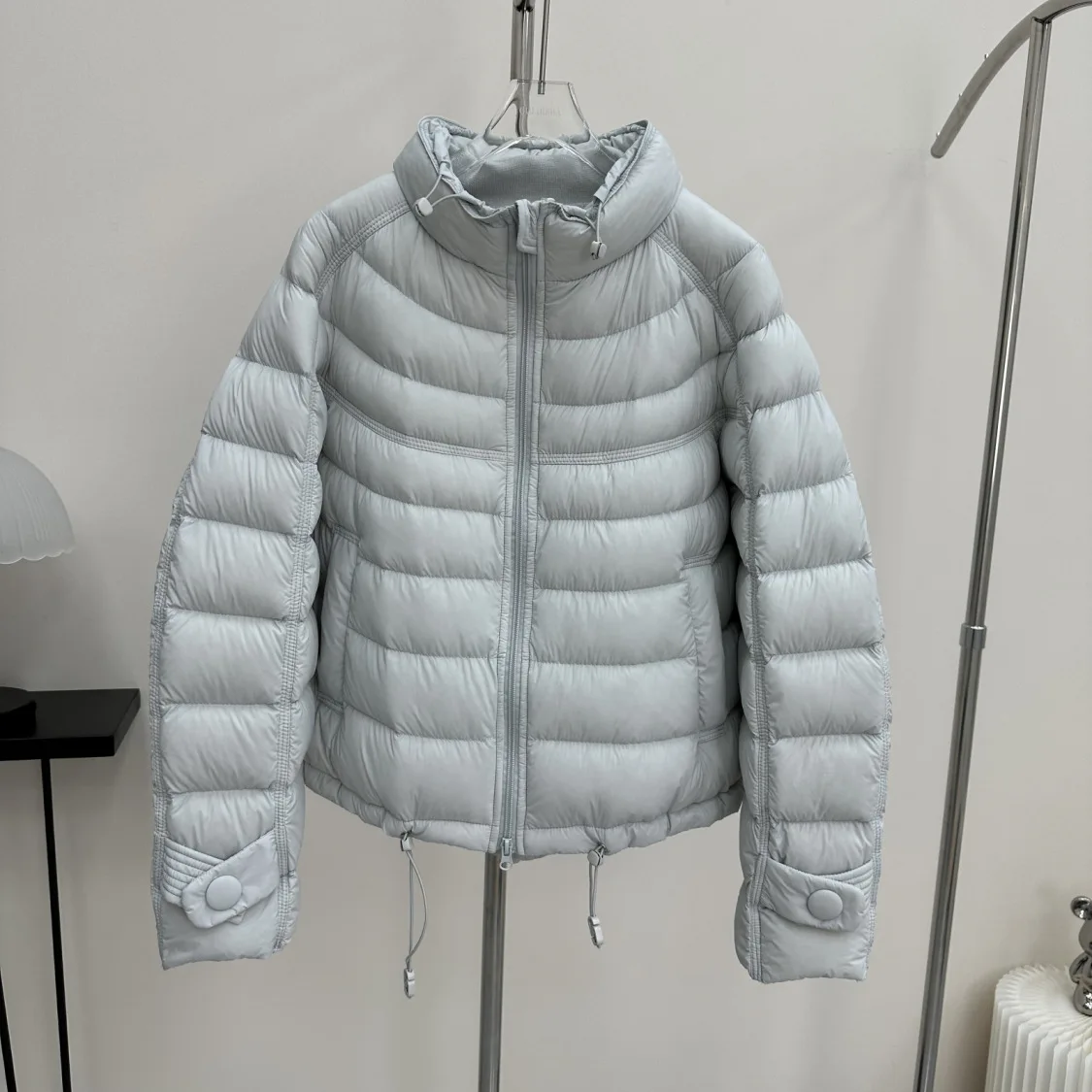 ملابس قطنية نسائية قصيرة شتاء 2025 موضة جديدة متعددة الاستخدامات سترة دافئة فضفاضة غير رسمية #4