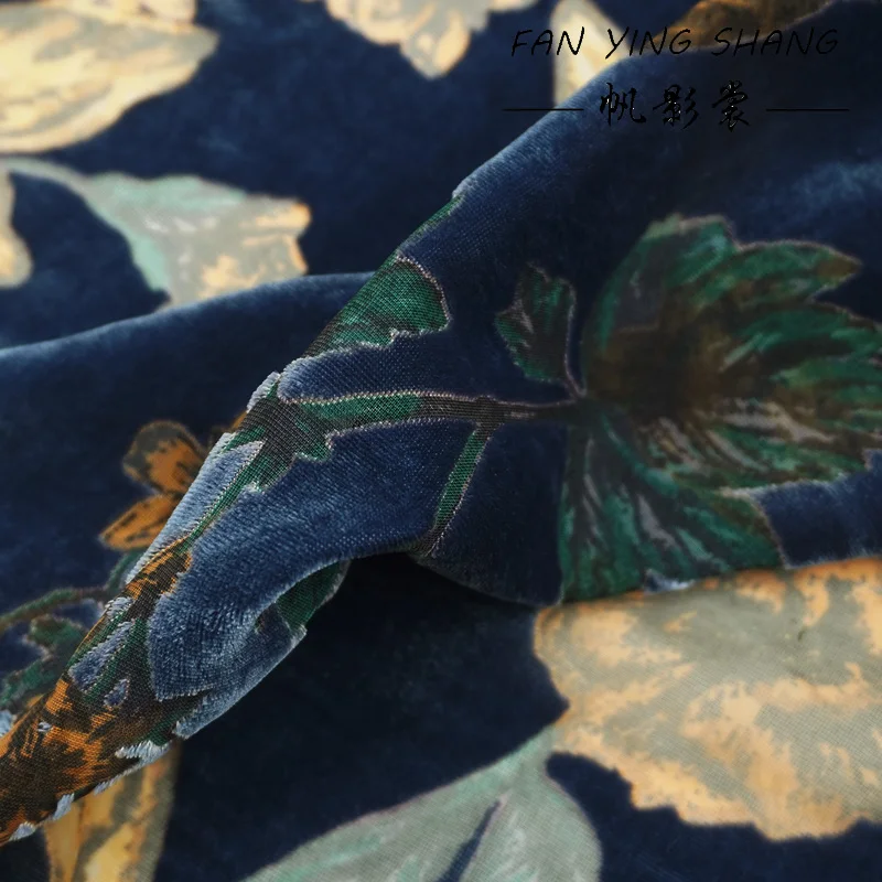 2025 nuevo Fondo azul flor amarilla quemada tela de terciopelo Para vestido Telas Para Costura Tissus тilikь Material de tela Tecido