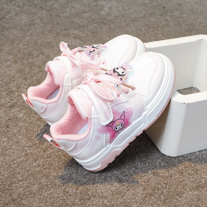 Sanrio trampki dla dzieci buty dziewczynek buty dla małego dziecka modne na co dzień lekkie, oddychające miękkie sportowe buty do biegania dla dzieci