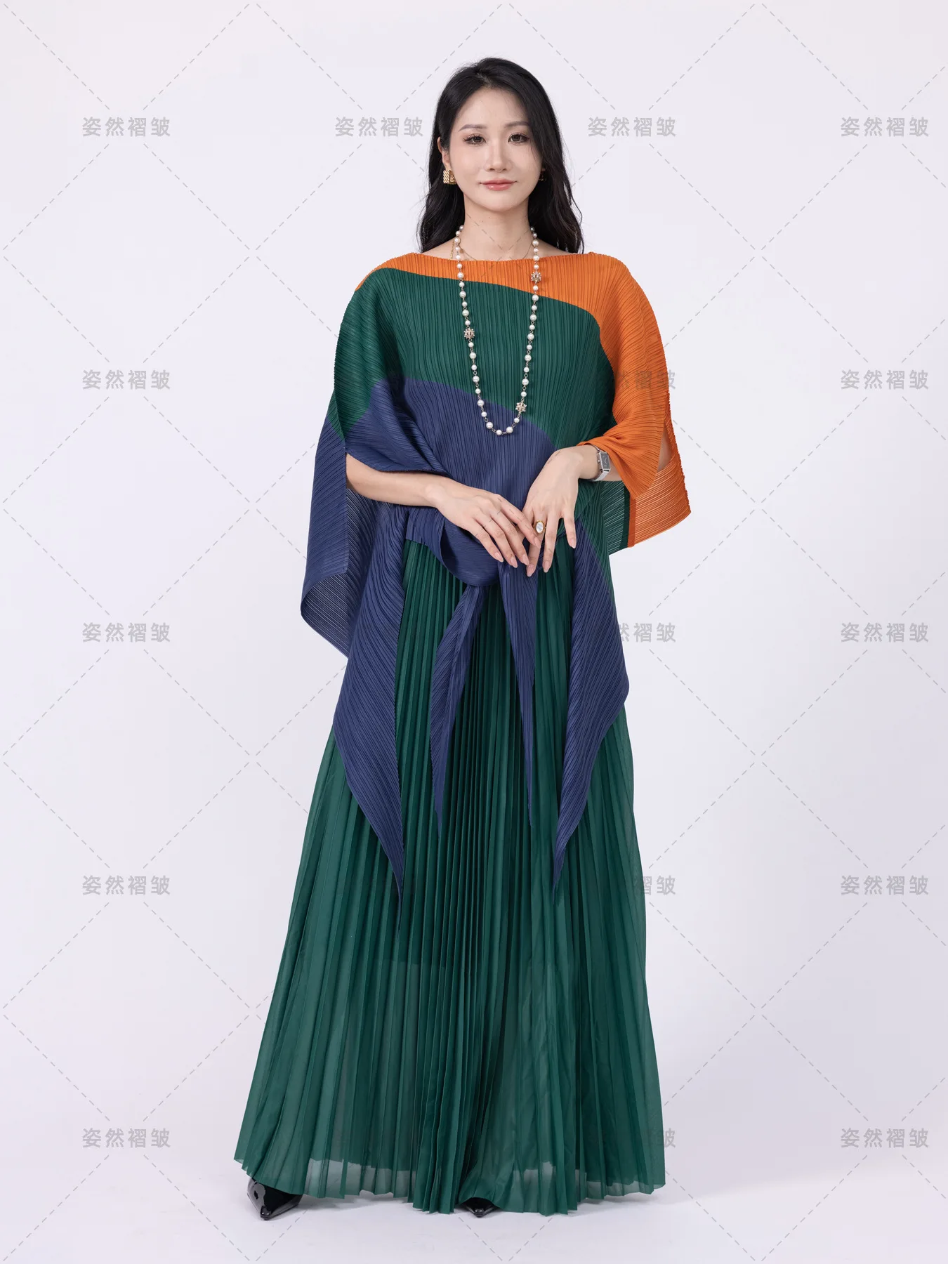 

Elegant Pants And Blouse 2 Lady Set For Women Plus Size Clothes Miyake Pleated Two Piece Outfits Party Luxury Fashion Female 30y