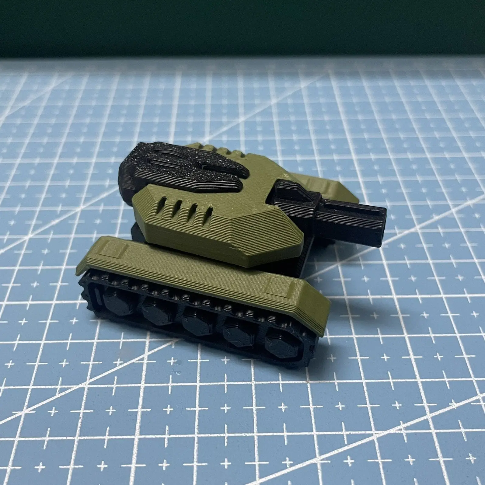 

Hot Sale 3D Printed Tank Model Kit Easy Assembly Mini Military Tank Collectible Desktop Display Decor Gift for Hobbyists